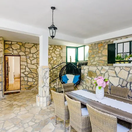 Casa de Férias Beautiful In With Wifi *