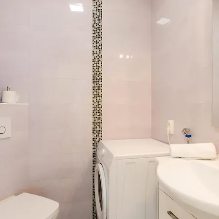 Beautiful In With Wifi Gromaca