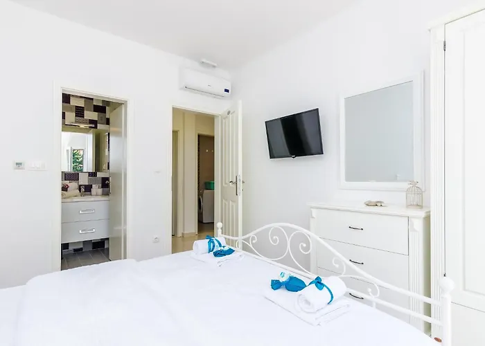 Дом отдыха Beautiful In With Wifi