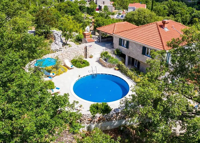 Beautiful In With Wifi Gromaca